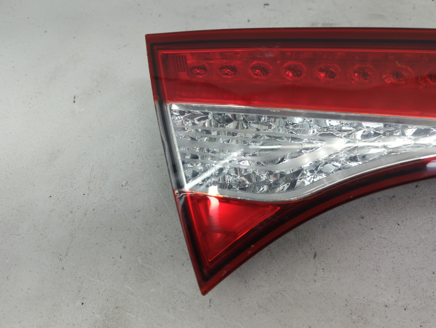 2011-2013 Kia Optima Tail Light Assembly Driver Left OEM P/N:92403-4U0 Fits Fits 2011 2012 2013 OEM Used Auto Parts - Oemuse