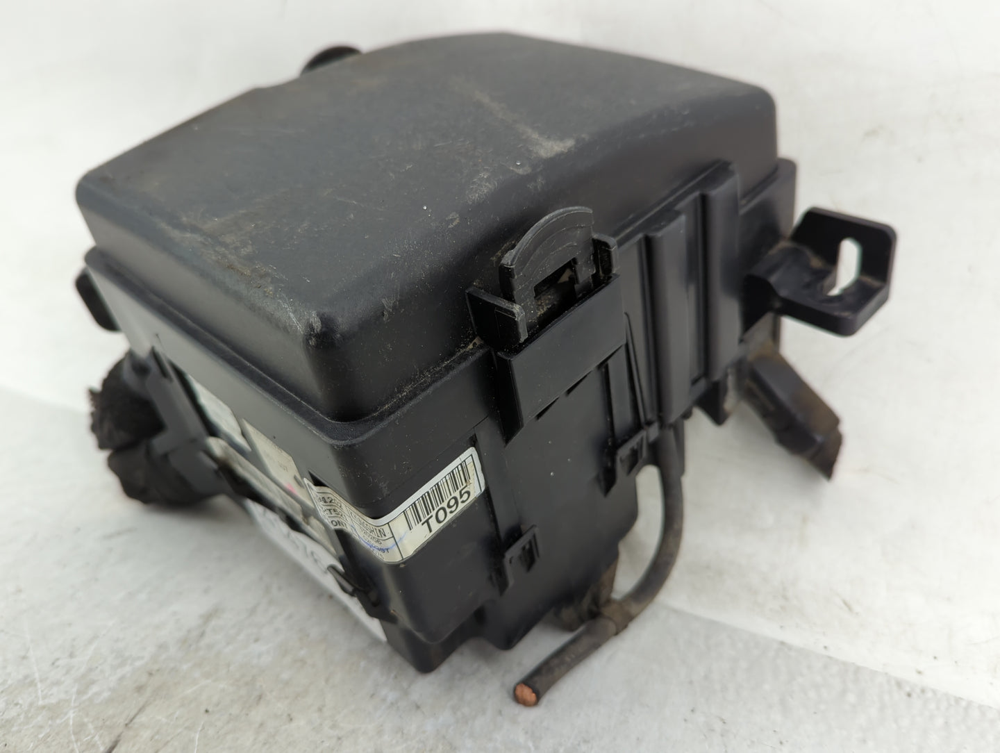 2011-2013 Kia Optima Fusebox Fuse Box Panel Relay Module Fits Fits 2011 2012 2013 OEM Used Auto Parts - Oemusedautoparts1.co