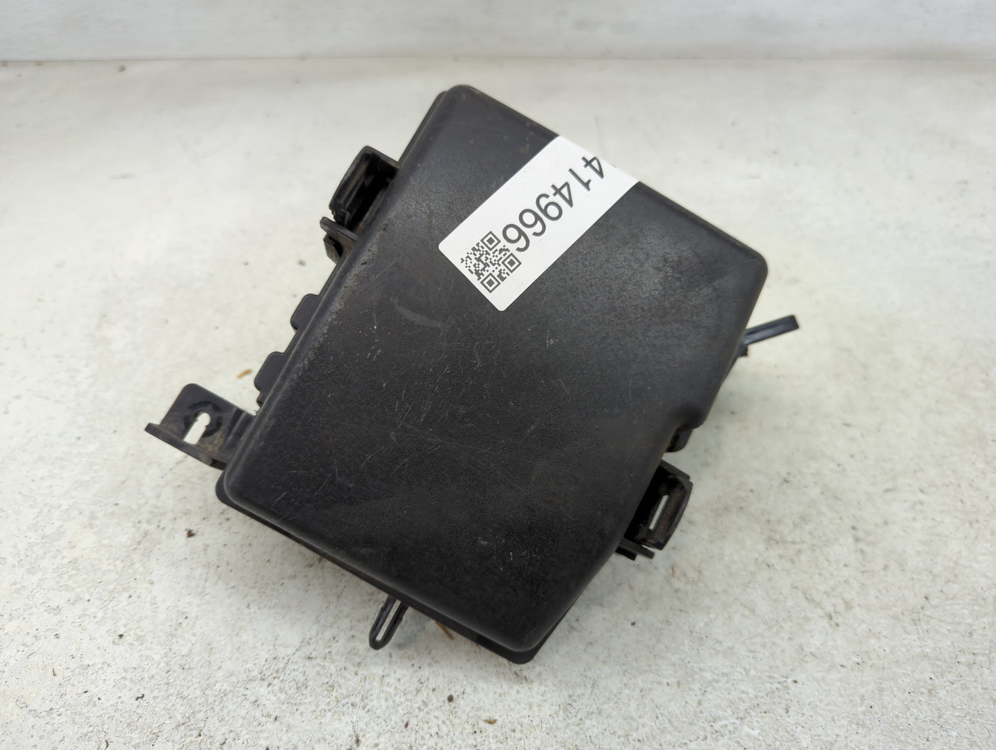 2011-2013 Kia Optima Fusebox Fuse Box Panel Relay Module P/N:91950-2T730 Fits Fits 2011 2012 2013 OEM Used Auto Parts - Oemu