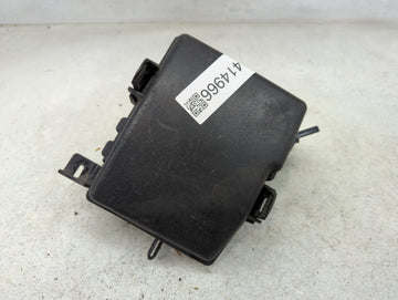 2011-2013 Kia Optima Fusebox Fuse Box Panel Relay Module P/N:91950-2T730 Fits Fits 2011 2012 2013 OEM Used Auto Parts - Oemu