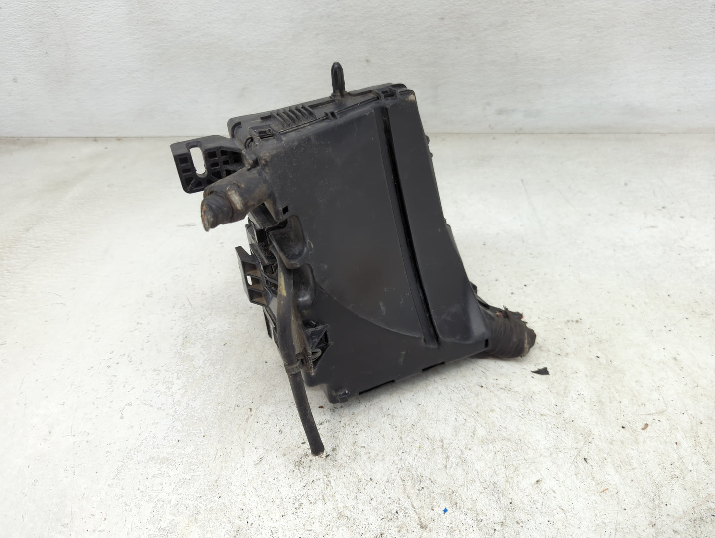 2011-2013 Kia Optima Fusebox Fuse Box Panel Relay Module P/N:91950-2T730 Fits Fits 2011 2012 2013 OEM Used Auto Parts - Oemu
