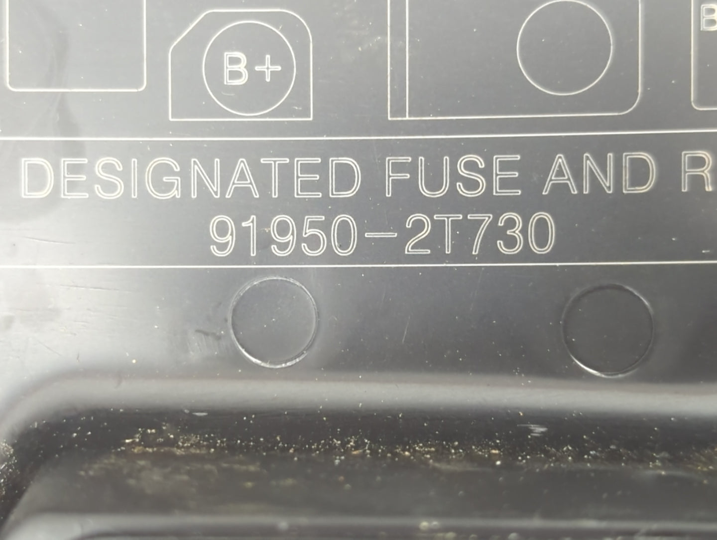 2011-2013 Kia Optima Fusebox Fuse Box Panel Relay Module P/N:91950-2T730 Fits Fits 2011 2012 2013 OEM Used Auto Parts - Oemu