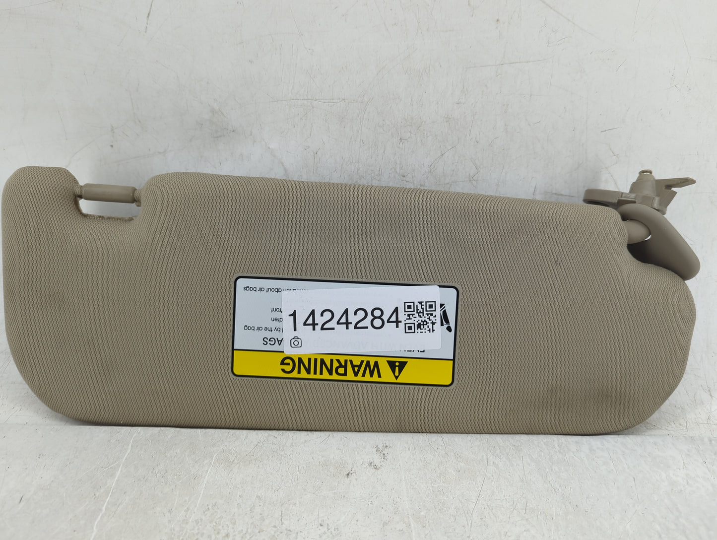 2011-2016 Kia Optima Sun Visor Shade Replacement Driver Left Mirror Fits Fits 2011 2012 2013 2014 2015 2016 OEM Used Auto Pa