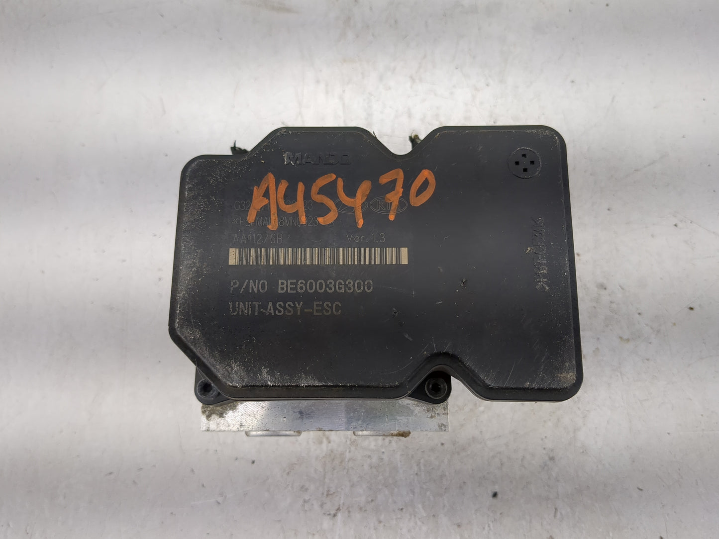 2011-2013 Kia Optima ABS Pump Control Module Replacement P/N:58920-2T550 BH6013G330, BE6003G300, AA11276B Fits Fits 2011 201