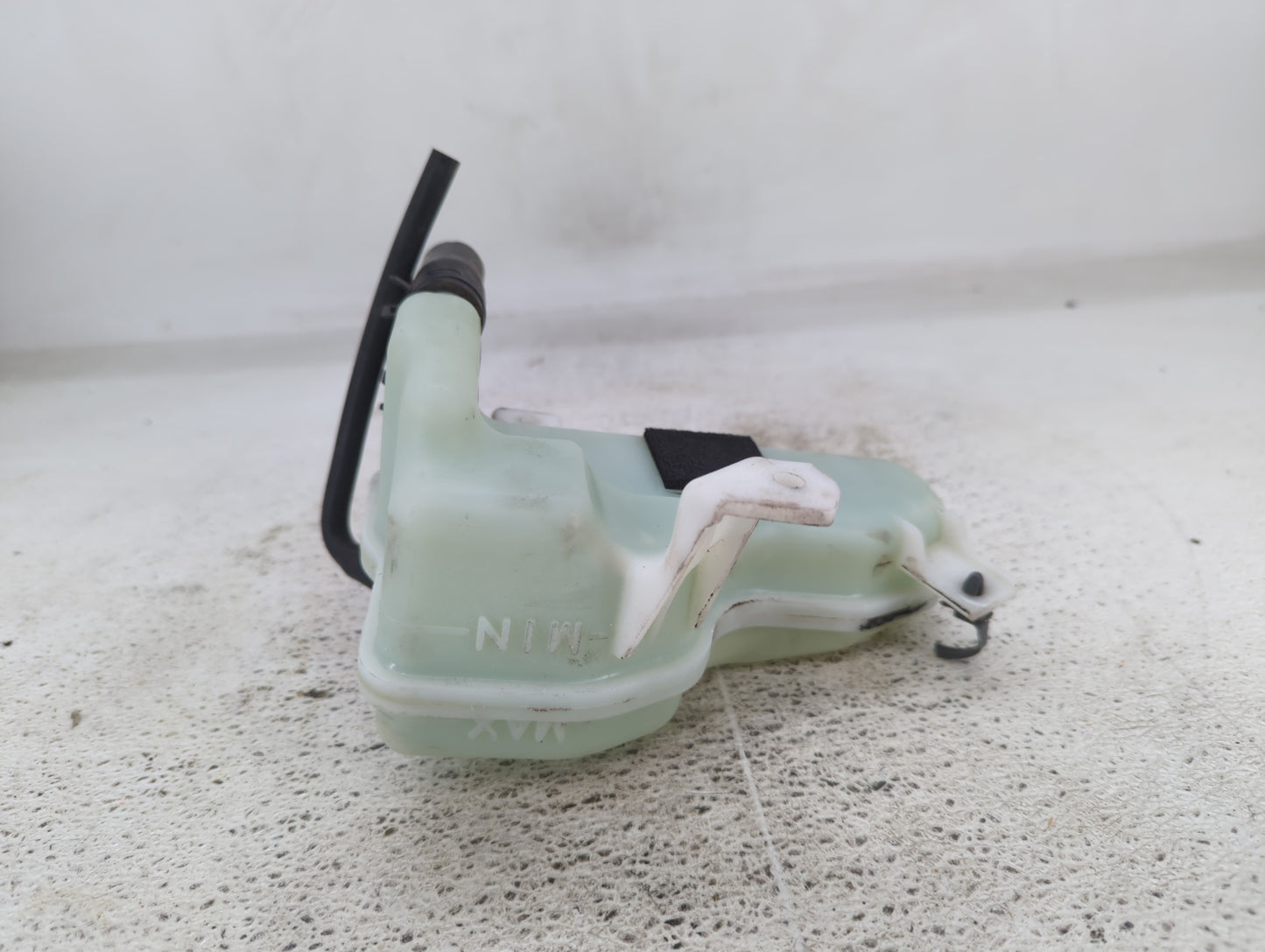 2011-2016 Kia Optima Radiator Coolant Overflow Expansion Tank Bottle 1432553 - Oemusedautoparts1.com