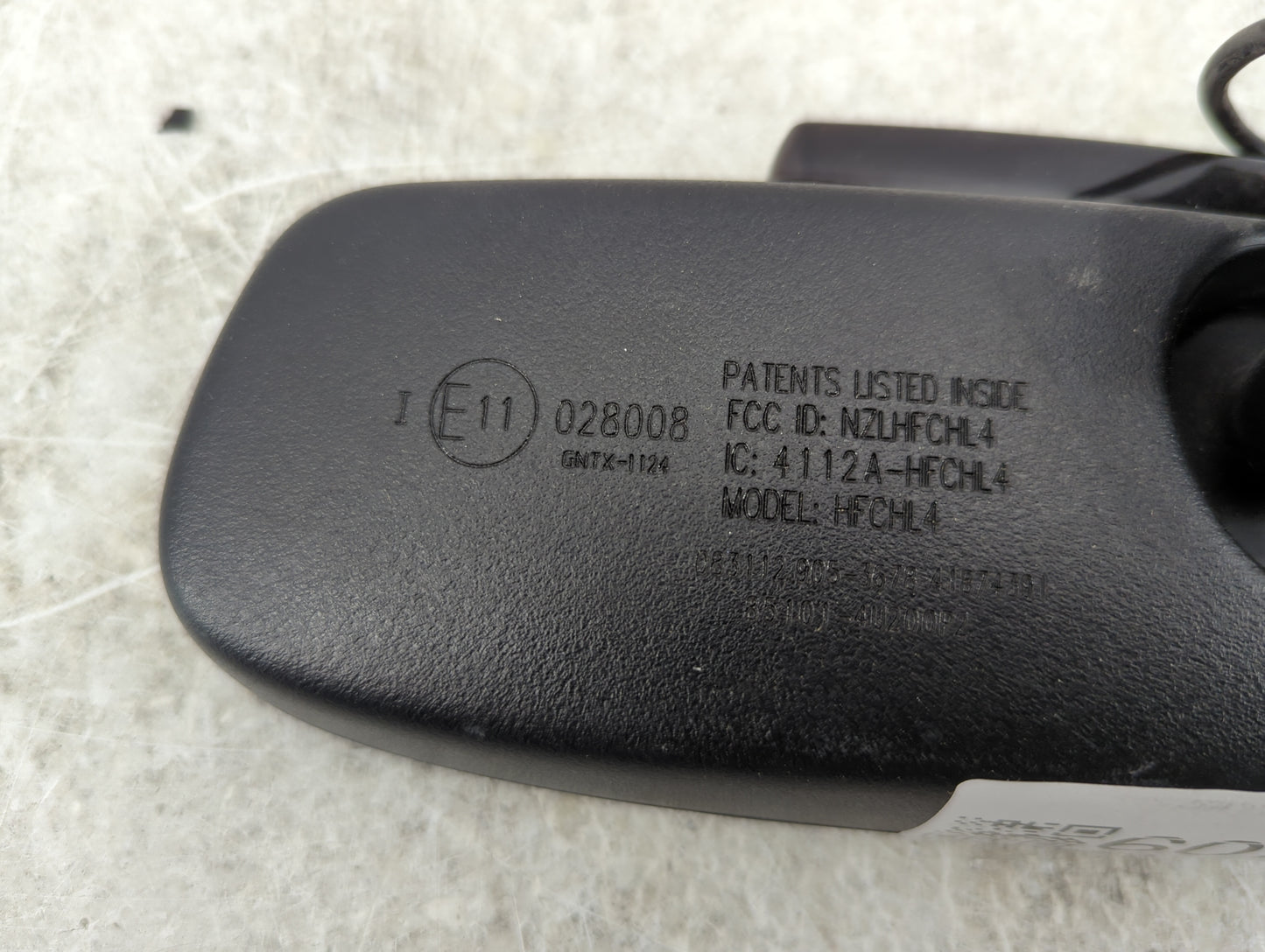 2011-2013 Kia Optima Interior Rear View Mirror Replacement OEM P/N:NZLHFCHL4 4112A-HFCHL4 Fits OEM Used Auto Parts - Oemused