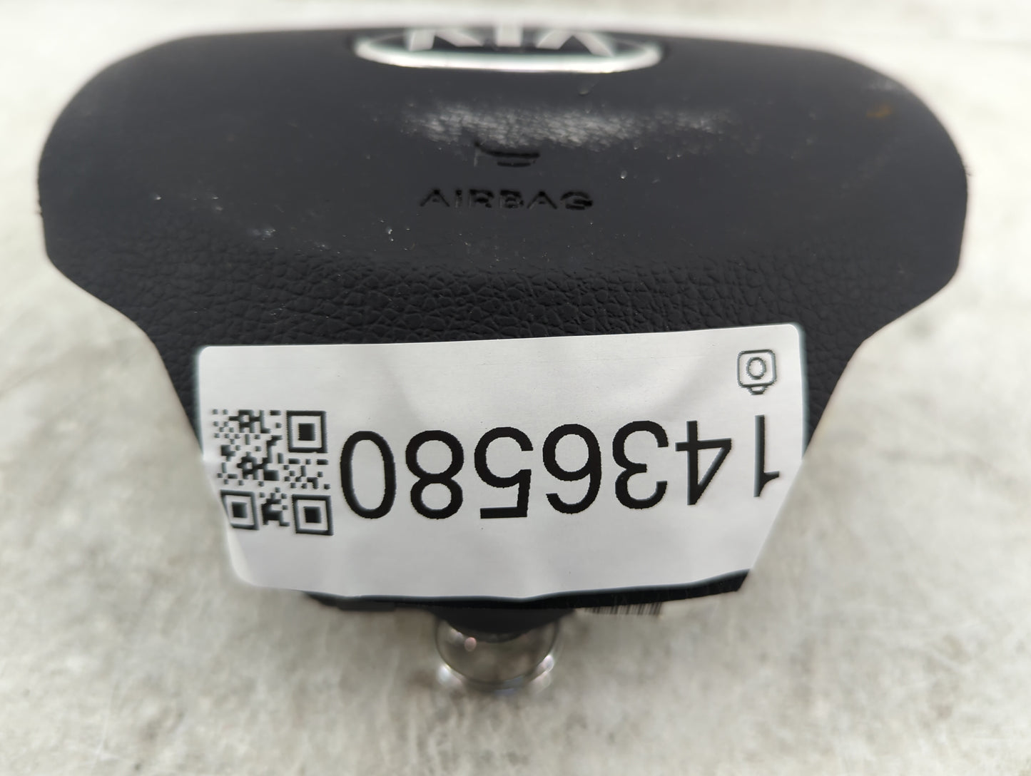 2012 Kia Optima Air Bag Driver Left Steering Wheel Mounted P/N:34112908A 2DCB239Z71026 Fits OEM Used Auto Parts - Oemusedaut