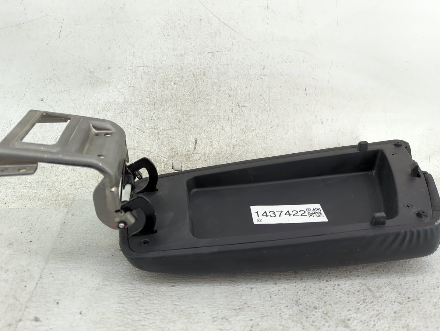 2012 Kia Optima Center Console Armrest Cover Lid Fits OEM Used Auto Parts - Oemusedautoparts1.com