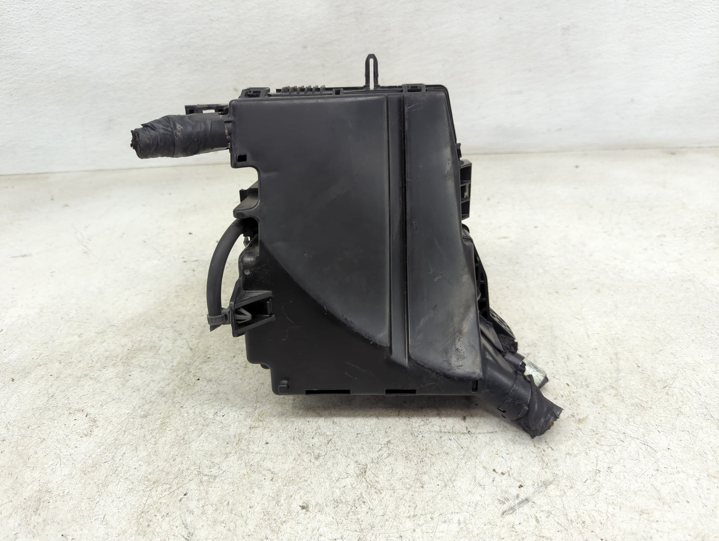 2011-2013 Kia Optima Fusebox Fuse Box Panel Relay Module P/N:1203231391 95230-2P040, 95230-2P030 Fits Fits 2011 2012 2013 OE