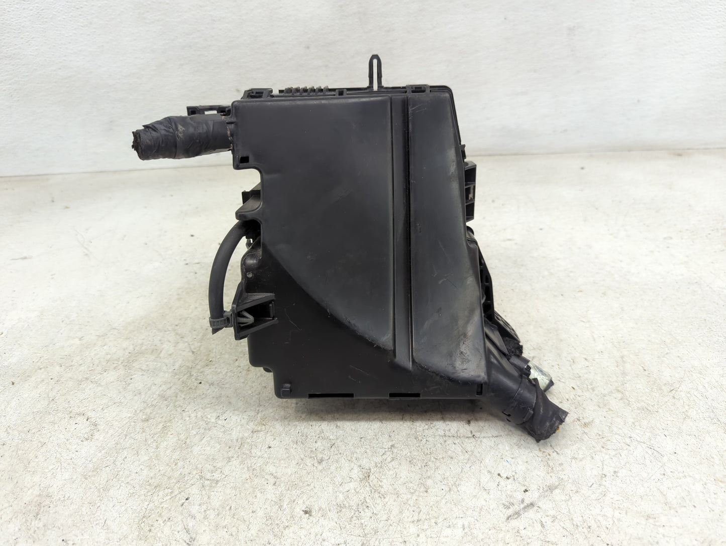 2011-2013 Kia Optima Fusebox Fuse Box Panel Relay Module P/N:1203231391 95230-2P040, 95230-2P030 Fits Fits 2011 2012 2013 OE
