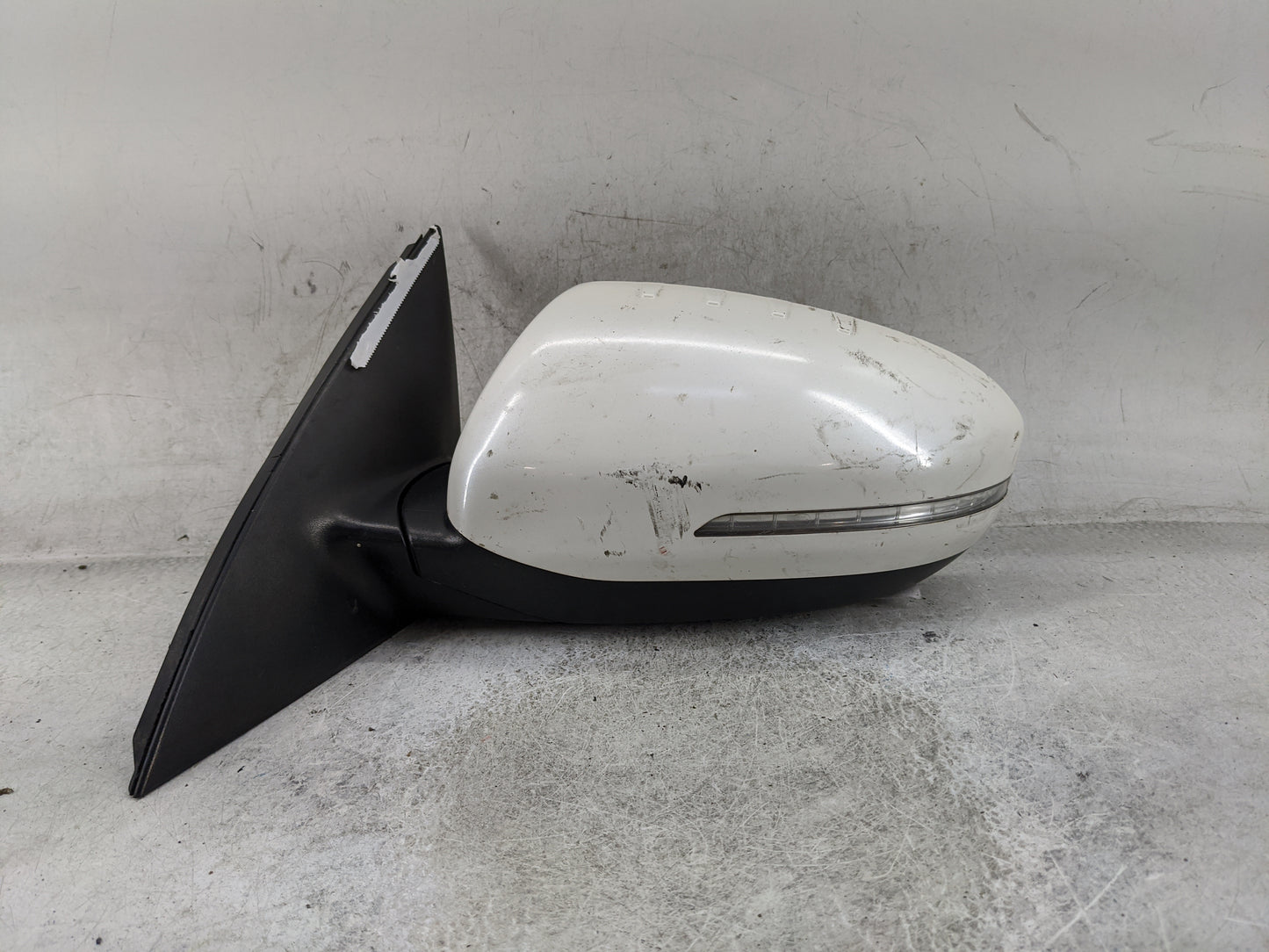 2011-2013 Kia Optima Driver Side View Mirror - Left Door Mirror OEM Used - Oemusedautoparts1.com