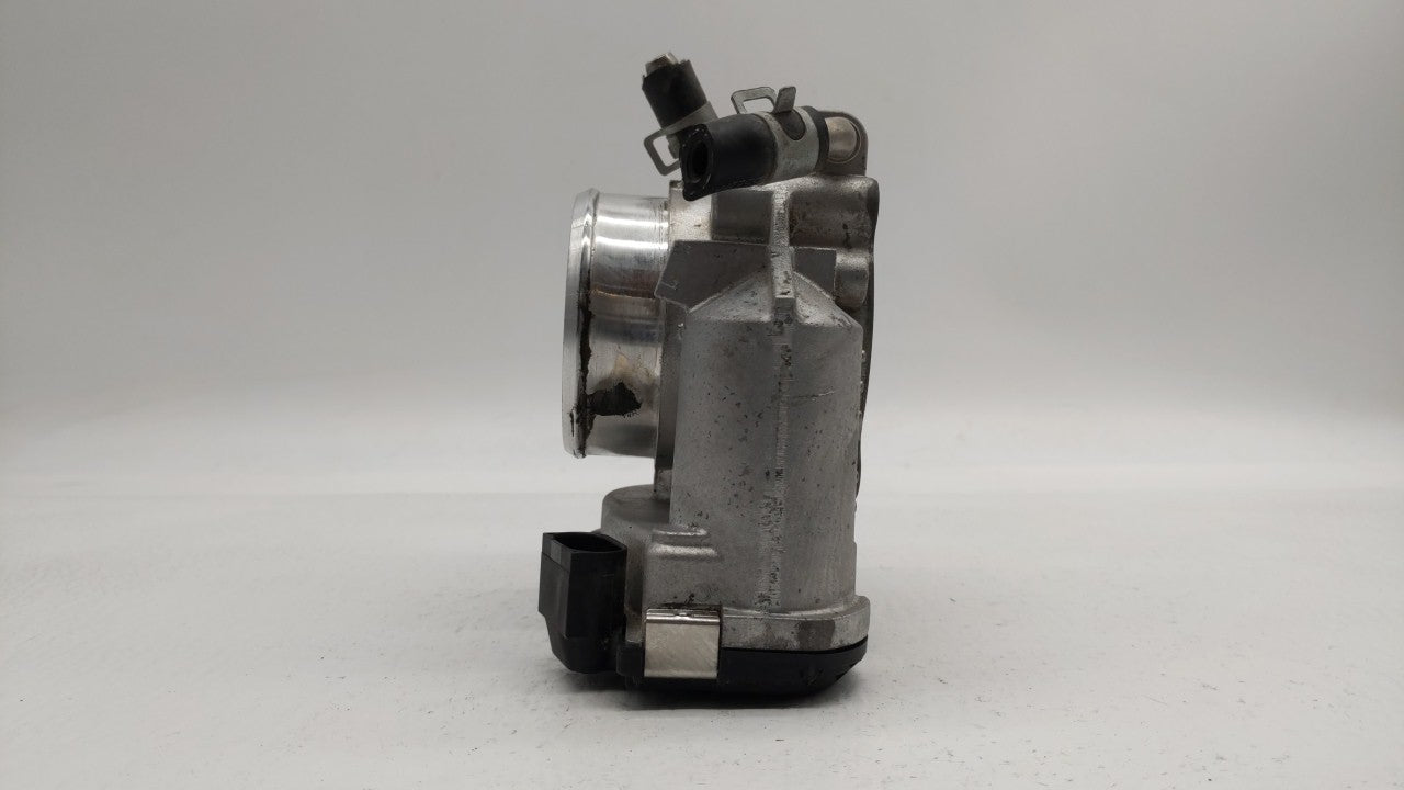 2011-2016 Kia Optima Throttle Body P/N:35100-2G800 Fits Fits 2011 2012 2013 2014 2015 2016 OEM Used Auto Parts - Oemusedauto