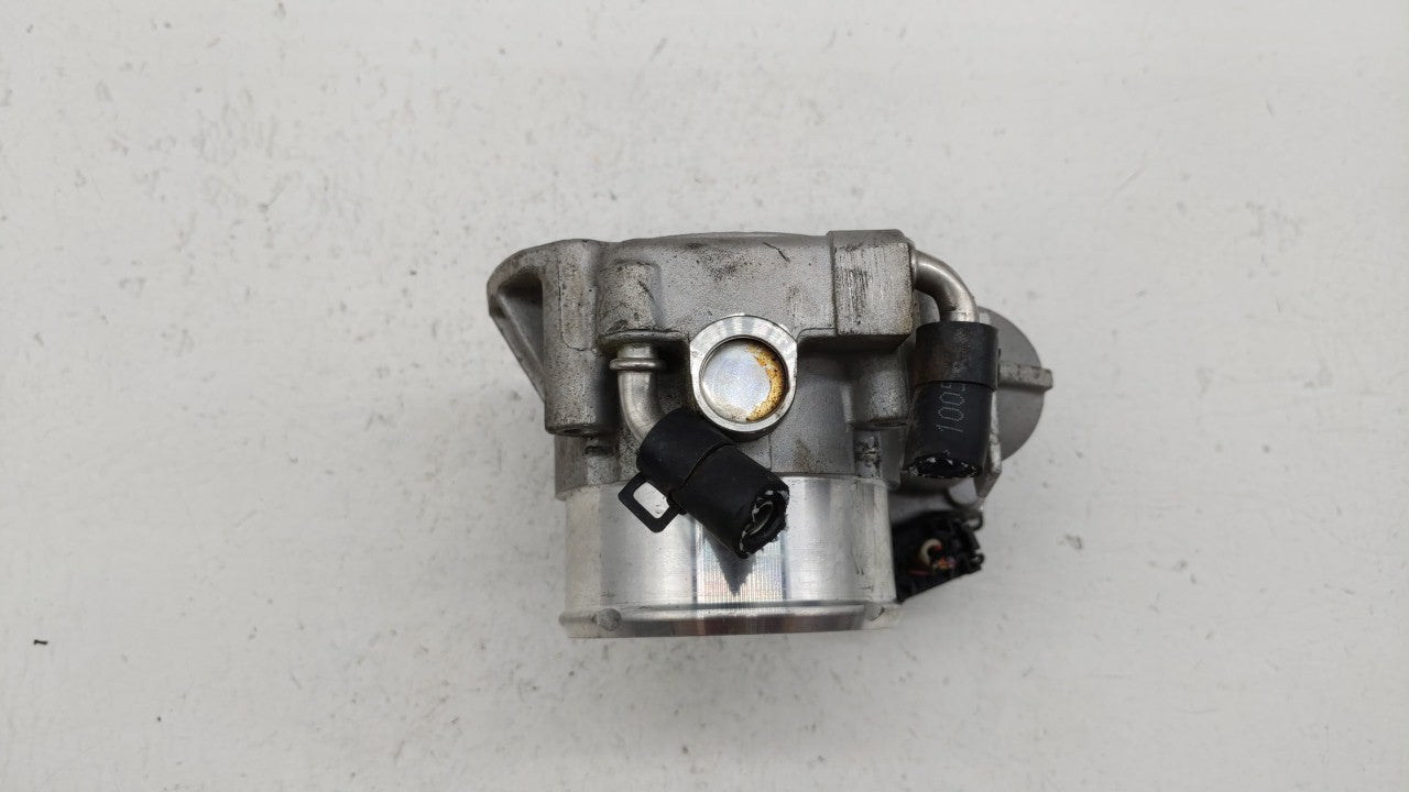 2011-2015 Kia Optima Throttle Body P/N:35100-2G700 Fits Fits 2011 2012 2013 2014 2015 2016 OEM Used Auto Parts - Oemusedauto