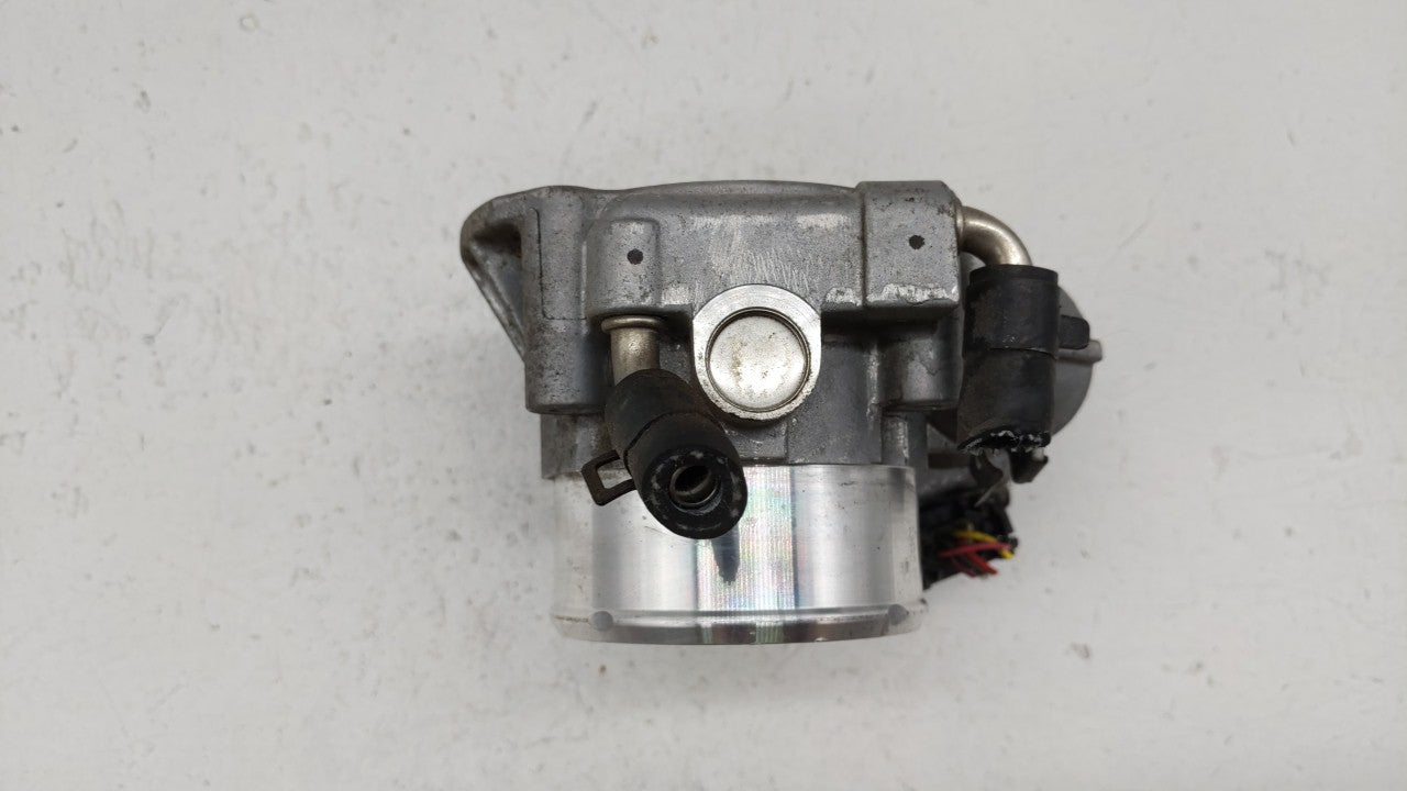 2011-2015 Kia Optima Throttle Body P/N:35100-2G700 Fits Fits 2011 2012 2013 2014 2015 2016 OEM Used Auto Parts - Oemusedauto