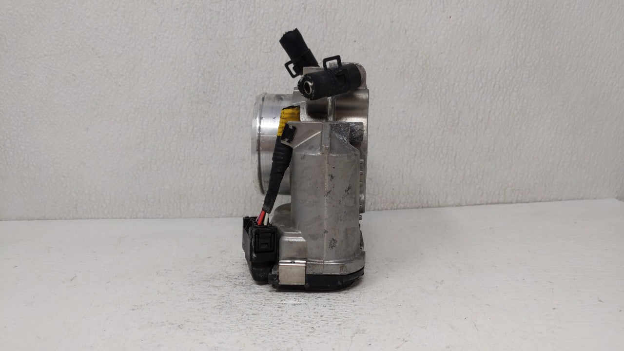 2011-2016 Kia Optima Throttle Body P/N:35100-2G800 Fits Fits 2011 2012 2013 2014 2015 2016 OEM Used Auto Parts - Oemusedauto