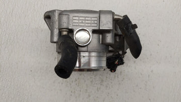 2011-2016 Kia Optima Throttle Body P/N:35100-2G800 Fits Fits 2011 2012 2013 2014 2015 2016 OEM Used Auto Parts