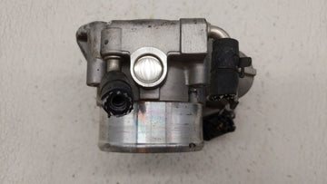 2011-2015 Kia Optima Throttle Body P/N:35100-2G700 Fits Fits 2011 2012 2013 2014 2015 2016 OEM Used Auto Parts