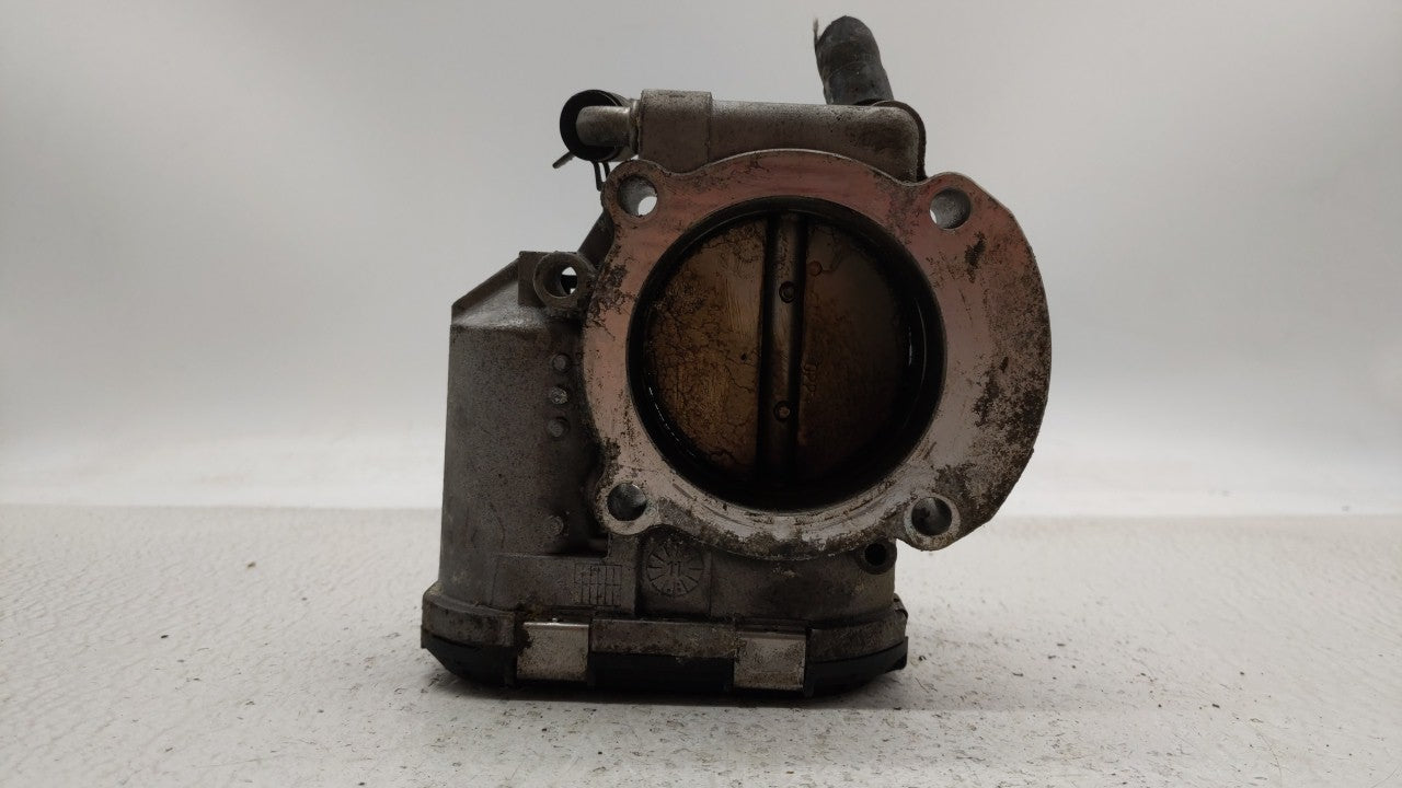 2011-2015 Kia Optima Throttle Body P/N:35100-2G700 Fits Fits 2011 2012 2013 2014 2015 2016 OEM Used Auto Parts - Oemusedauto