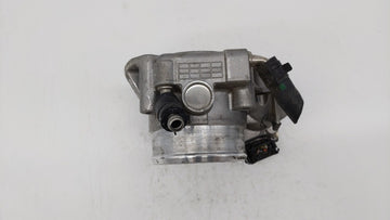 2011-2016 Kia Optima Throttle Body P/N:35100-2G800 Fits Fits 2011 2012 2013 2014 2015 2016 OEM Used Auto Parts