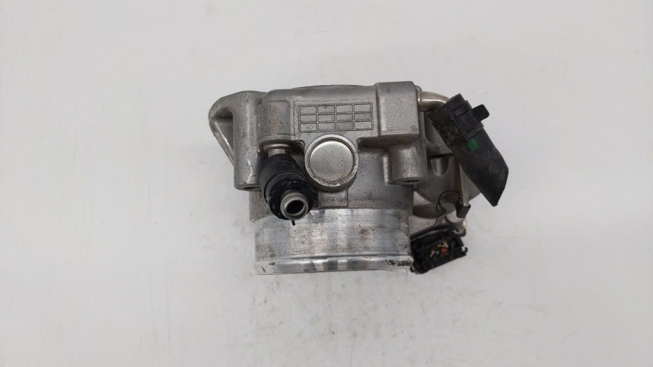 2011-2016 Kia Optima Throttle Body P/N:35100-2G800 Fits Fits 2011 2012 2013 2014 2015 2016 OEM Used Auto Parts - Oemusedauto