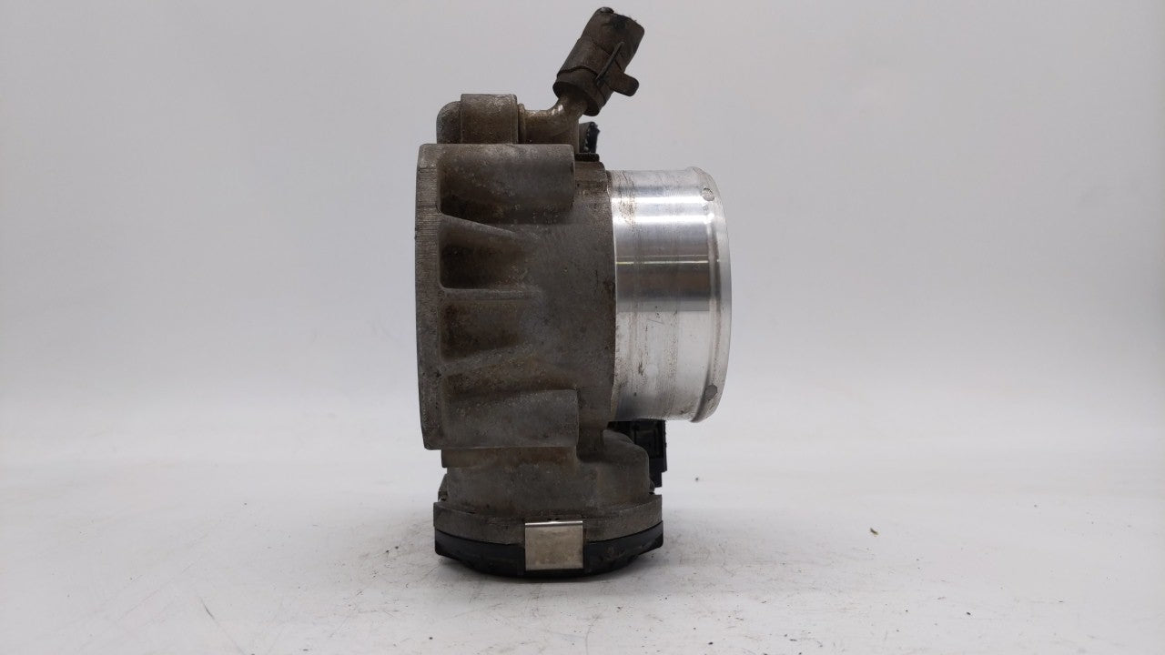 2011-2015 Kia Optima Throttle Body P/N:35100-2G700 Fits Fits 2011 2012 2013 2014 2015 2016 OEM Used Auto Parts - Oemusedauto