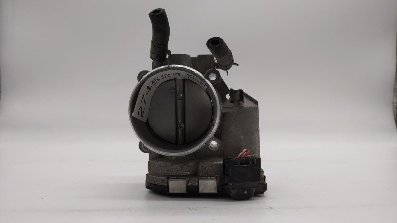 2011-2015 Kia Optima Throttle Body P/N:35100-2G700 Fits Fits 2011 2012 2013 2014 2015 2016 OEM Used Auto Parts - Oemusedauto