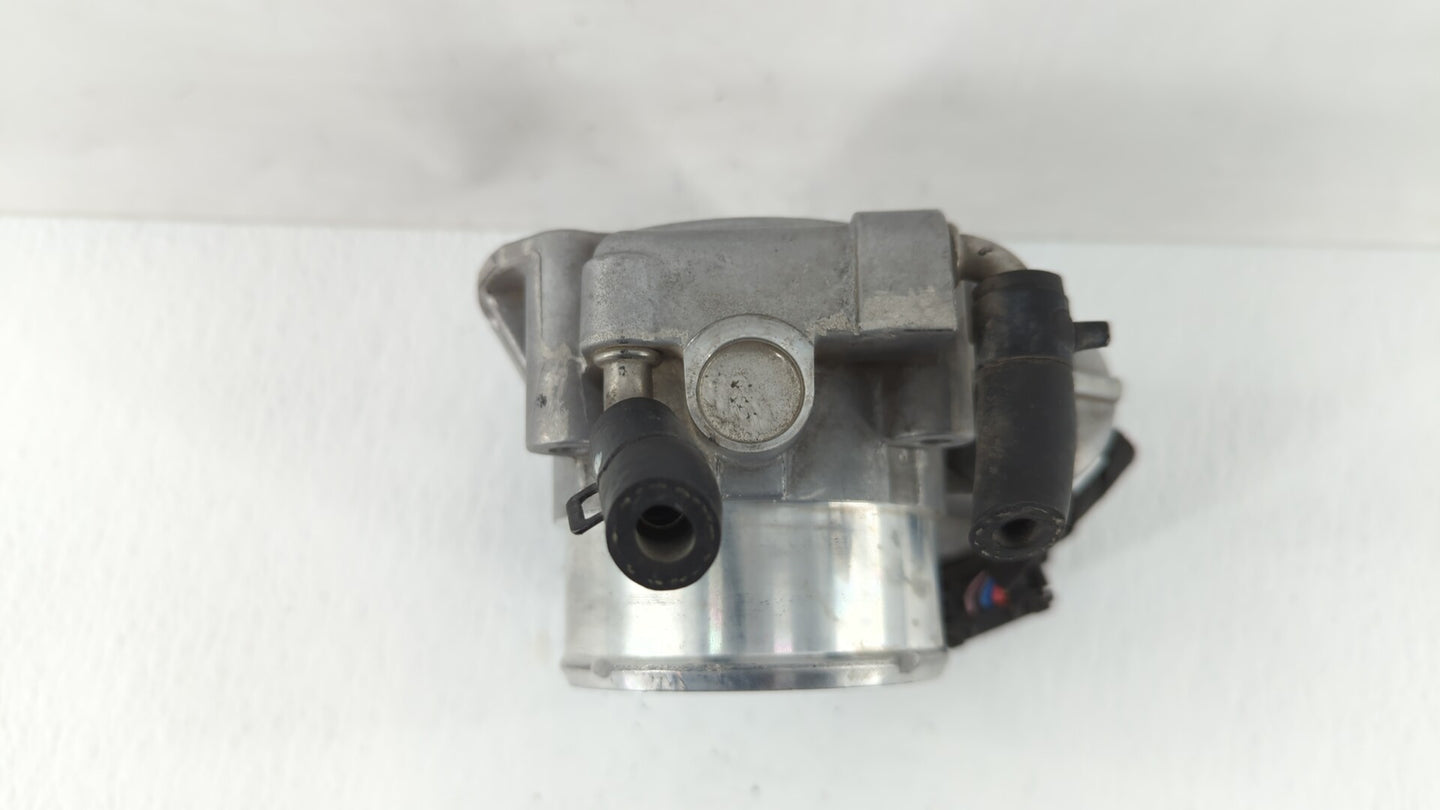 2011-2015 Kia Optima Throttle Body P/N:35100-2G700 Fits Fits 2011 2012 2013 2014 2015 2016 OEM Used Auto Parts - Oemusedauto
