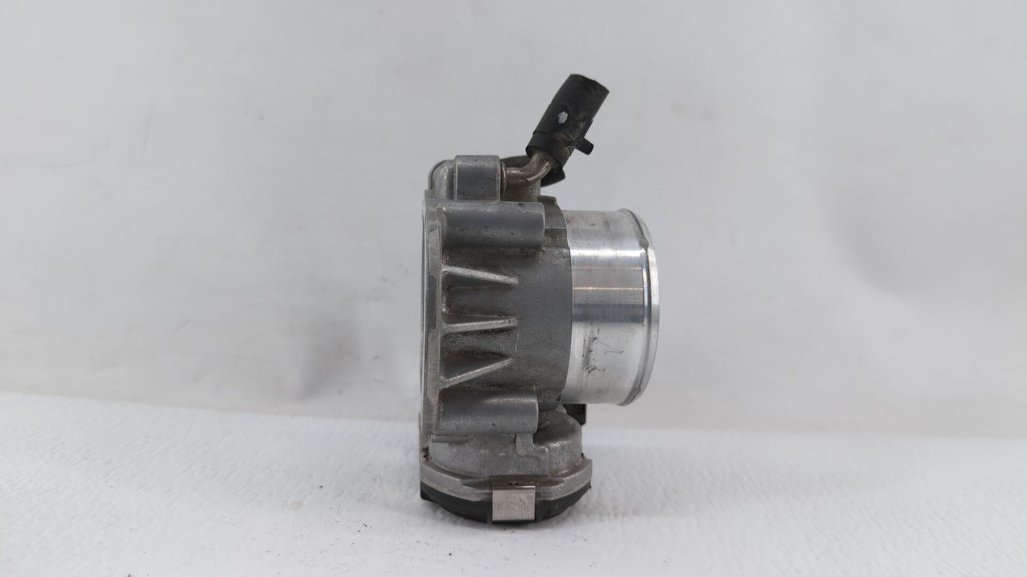 2011-2015 Kia Optima Throttle Body P/N:35100-2G700 Fits Fits 2011 2012 2013 2014 2015 2016 OEM Used Auto Parts - Oemusedauto