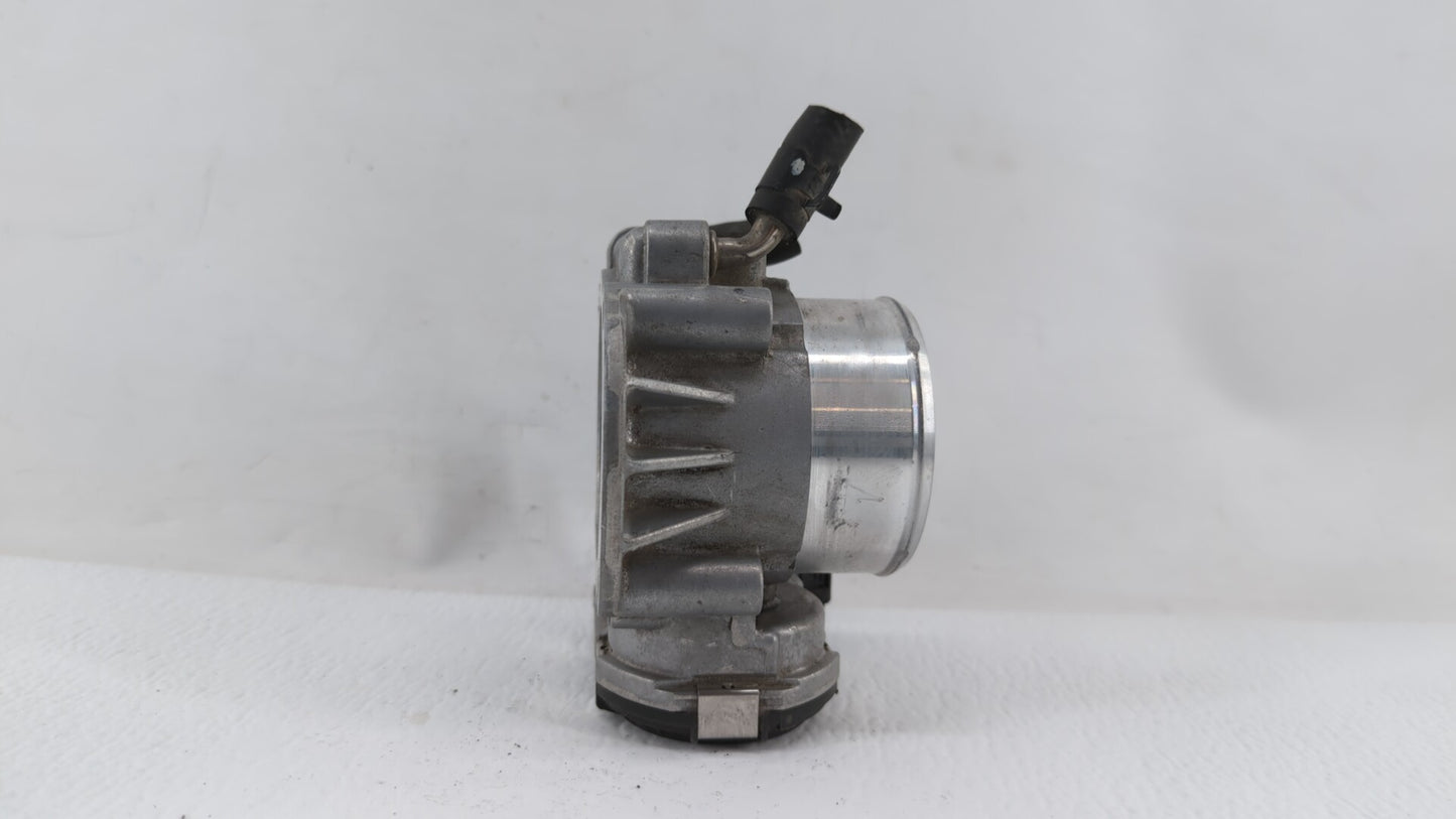 2011-2015 Kia Optima Throttle Body P/N:35100-2G700 Fits Fits 2011 2012 2013 2014 2015 2016 OEM Used Auto Parts - Oemusedauto