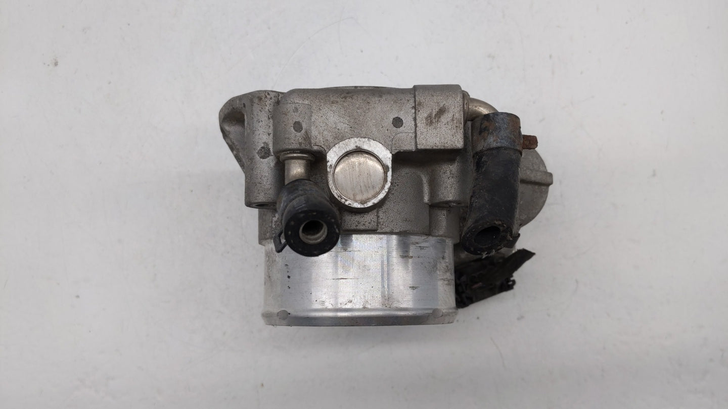 2011-2015 Kia Optima Throttle Body P/N:35100-2G700 Fits Fits 2011 2012 2013 2014 2015 2016 OEM Used Auto Parts - Oemusedauto