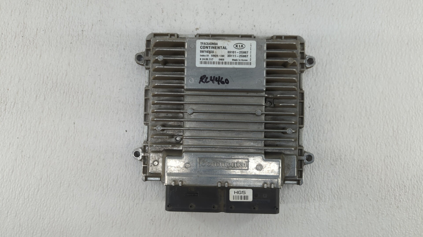 2011-2013 Kia Optima PCM Engine Control Computer ECU ECM PCU OEM P/N:39101-2G869 39101-2G867, 39111-2G867 Fits Fits 2011 201