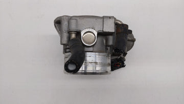 2011-2015 Kia Optima Throttle Body P/N:35100-2G700 Fits Fits 2011 2012 2013 2014 2015 2016 OEM Used Auto Parts