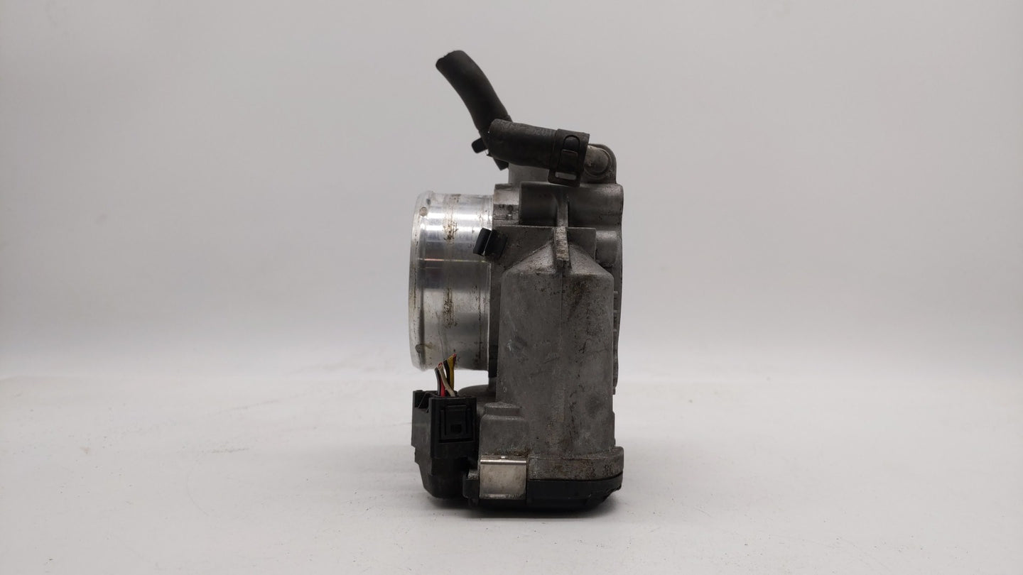 2011-2015 Kia Optima Throttle Body P/N:35100-2G700 Fits Fits 2011 2012 2013 2014 2015 2016 OEM Used Auto Parts - Oemusedauto