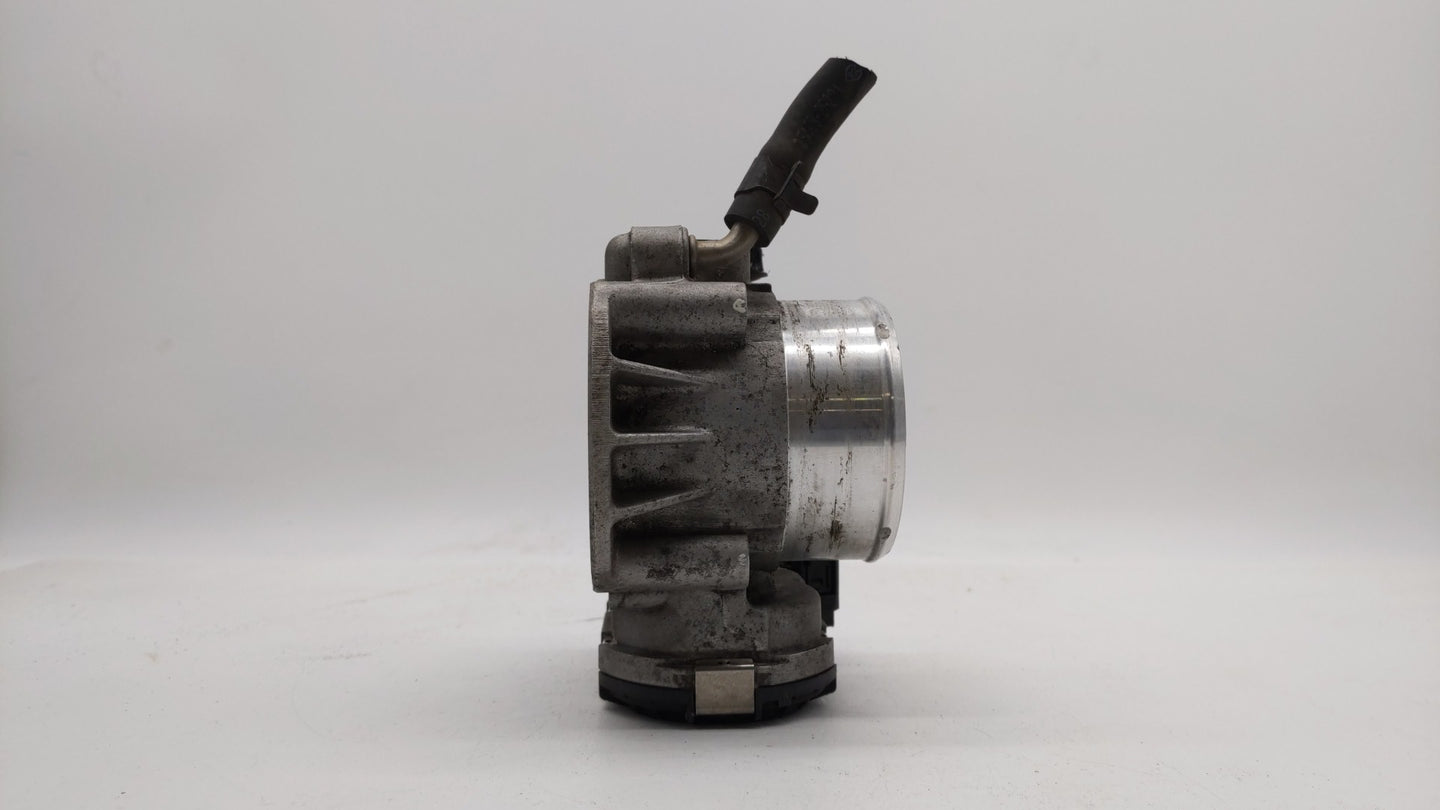 2011-2015 Kia Optima Throttle Body P/N:35100-2G700 Fits Fits 2011 2012 2013 2014 2015 2016 OEM Used Auto Parts - Oemusedauto