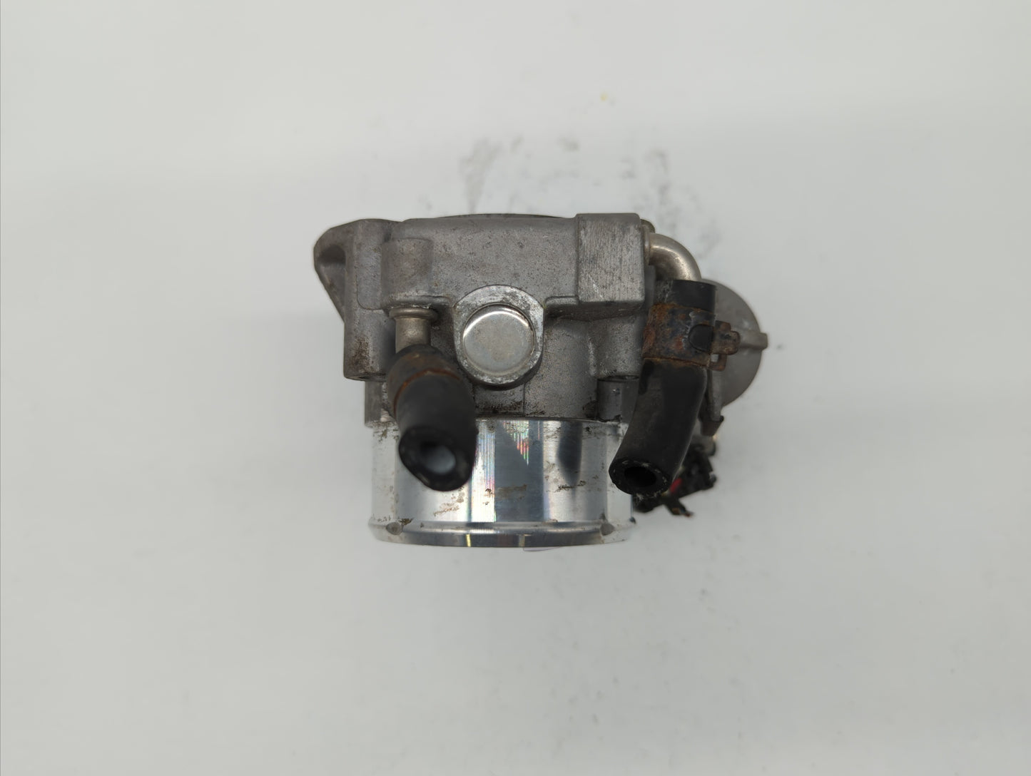 2011-2015 Kia Optima Throttle Body P/N:35100-2G700 Fits Fits 2011 2012 2013 2014 2015 2016 OEM Used Auto Parts - Oemusedauto