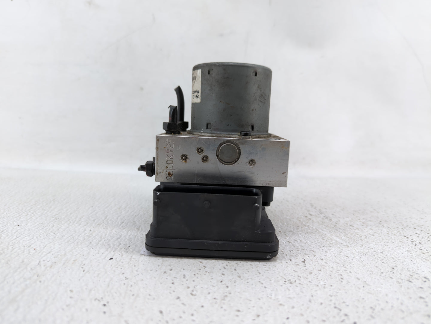 2011-2013 Kia Optima ABS Pump Control Module Replacement P/N:58920-2T550 BE6003G317, 58920-4C550 Fits Fits 2011 2012 2013 OE