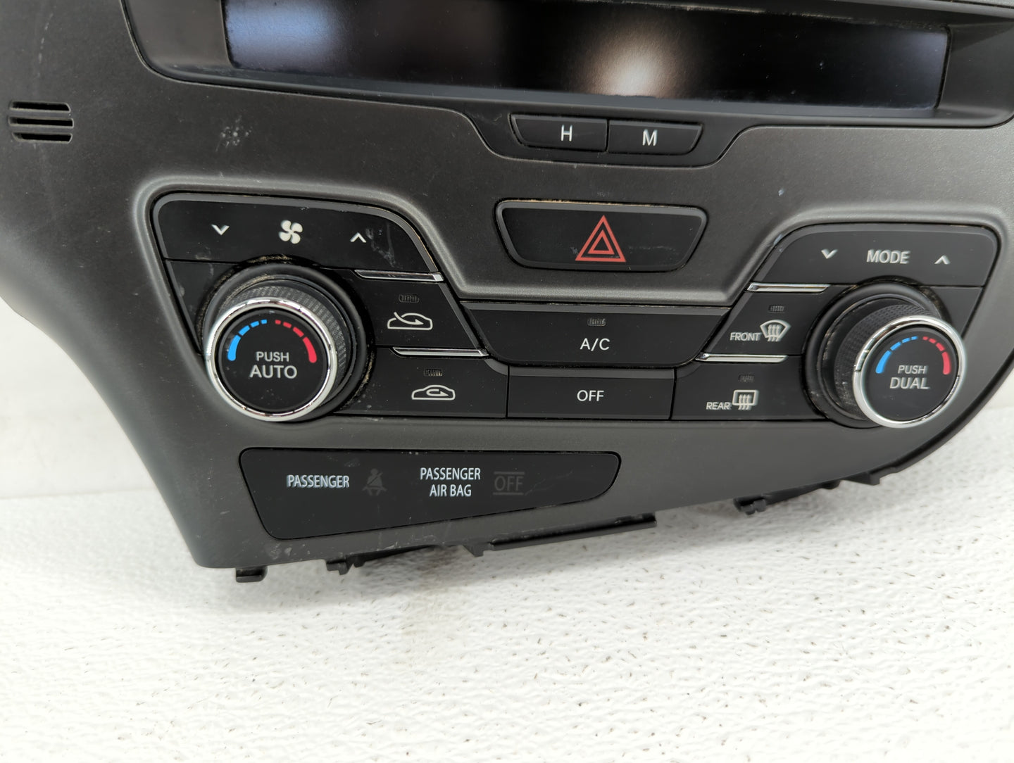2012 Kia Optima Climate Control Module Temperature AC/Heater Replacement Fits Fits 1996 1997 1998 OEM Used Auto Parts - Oemu