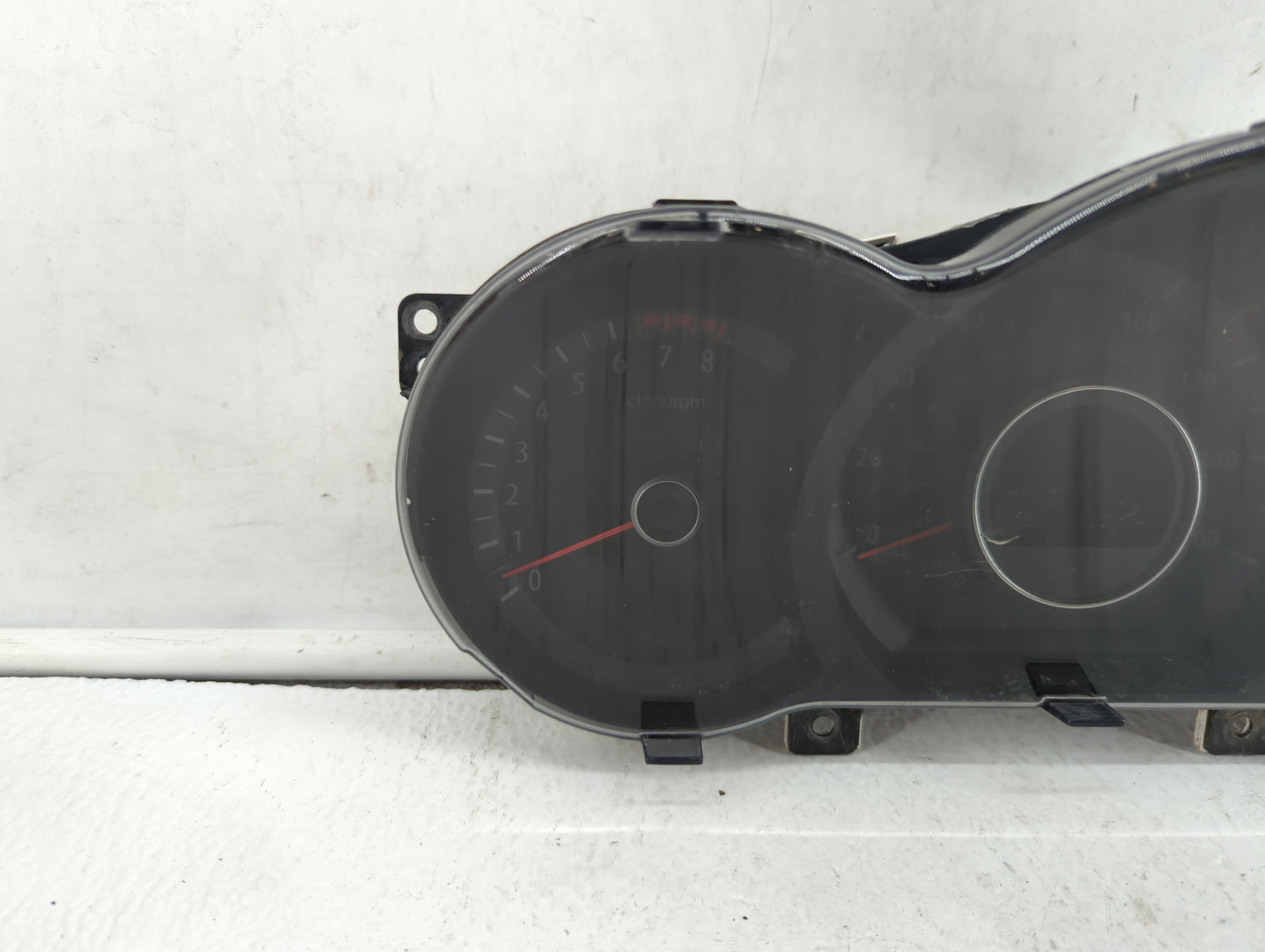 2012-2013 Kia Optima Instrument Cluster Speedometer Gauges P/N:94001-2T323 94001-2T322 Fits Fits 2012 2013 OEM Used Auto Par
