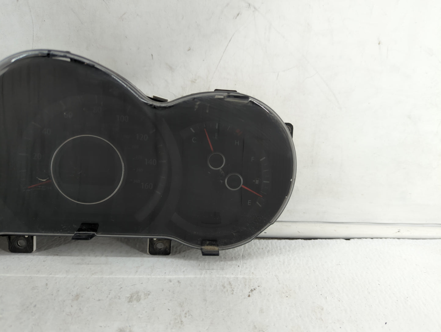 2012-2013 Kia Optima Instrument Cluster Speedometer Gauges P/N:94001-2T323 94001-2T322 Fits Fits 2012 2013 OEM Used Auto Par