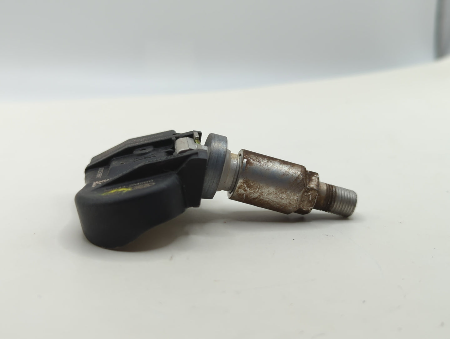2012 Kia Optima Tire Pressure Monitoring System Sensor Tpms - Oemusedautoparts1.com