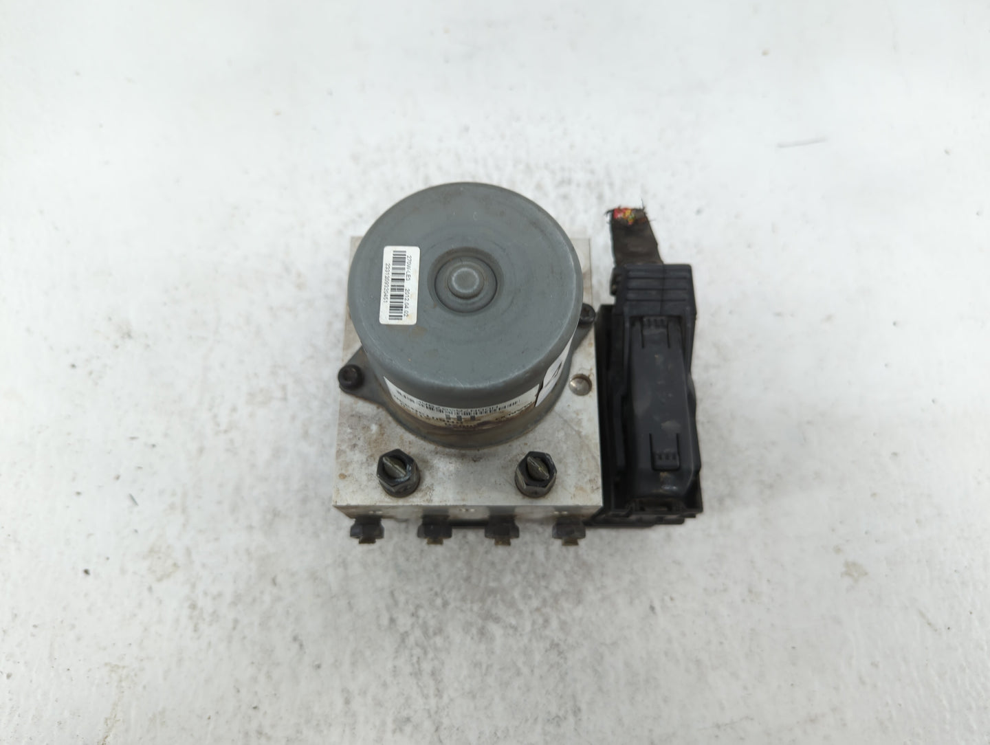 2012 Kia Optima ABS Pump Control Module Replacement P/N:58920-2T550 Fits OEM Used Auto Parts - Oemusedautoparts1.com