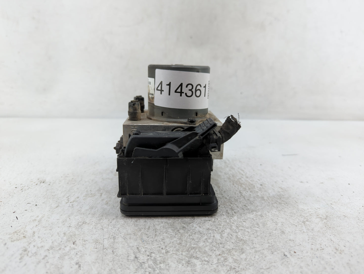 2012 Kia Optima ABS Pump Control Module Replacement P/N:58920-2T550 Fits OEM Used Auto Parts - Oemusedautoparts1.com