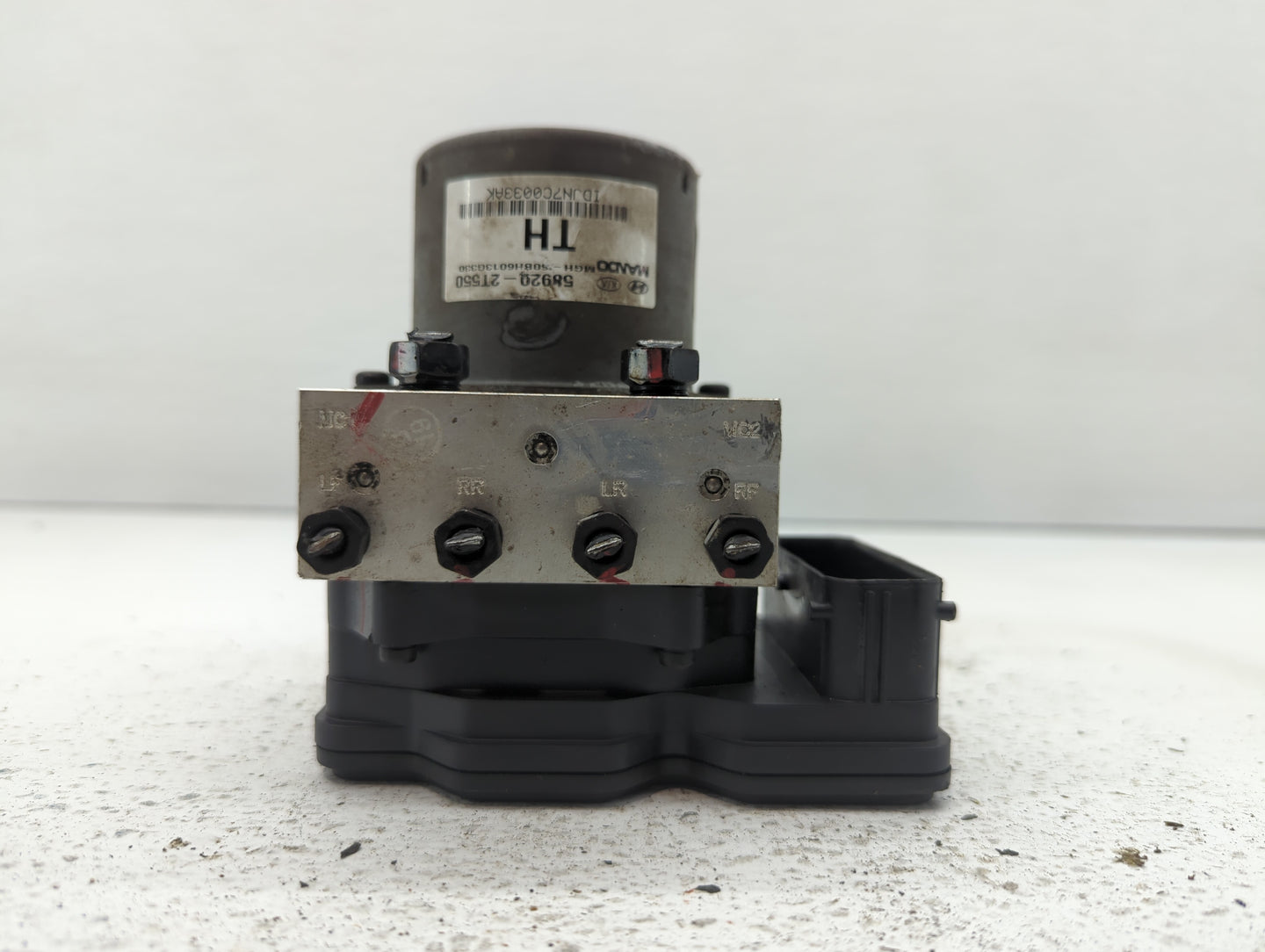 2011-2013 Kia Optima ABS Pump Control Module Replacement P/N:58920-2T550 58920-4C550 Fits Fits 2011 2012 2013 OEM Used Auto 
