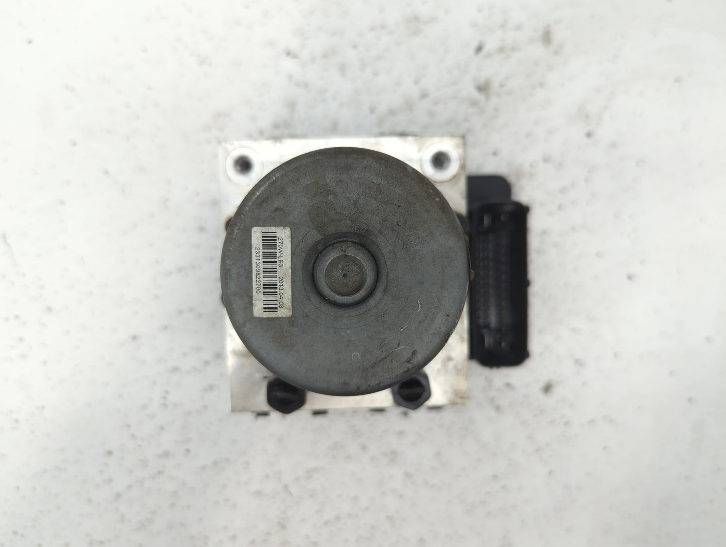 2011-2013 Kia Optima ABS Pump Control Module Replacement P/N:58920-2T550 58920-4C550 Fits Fits 2011 2012 2013 OEM Used Auto 