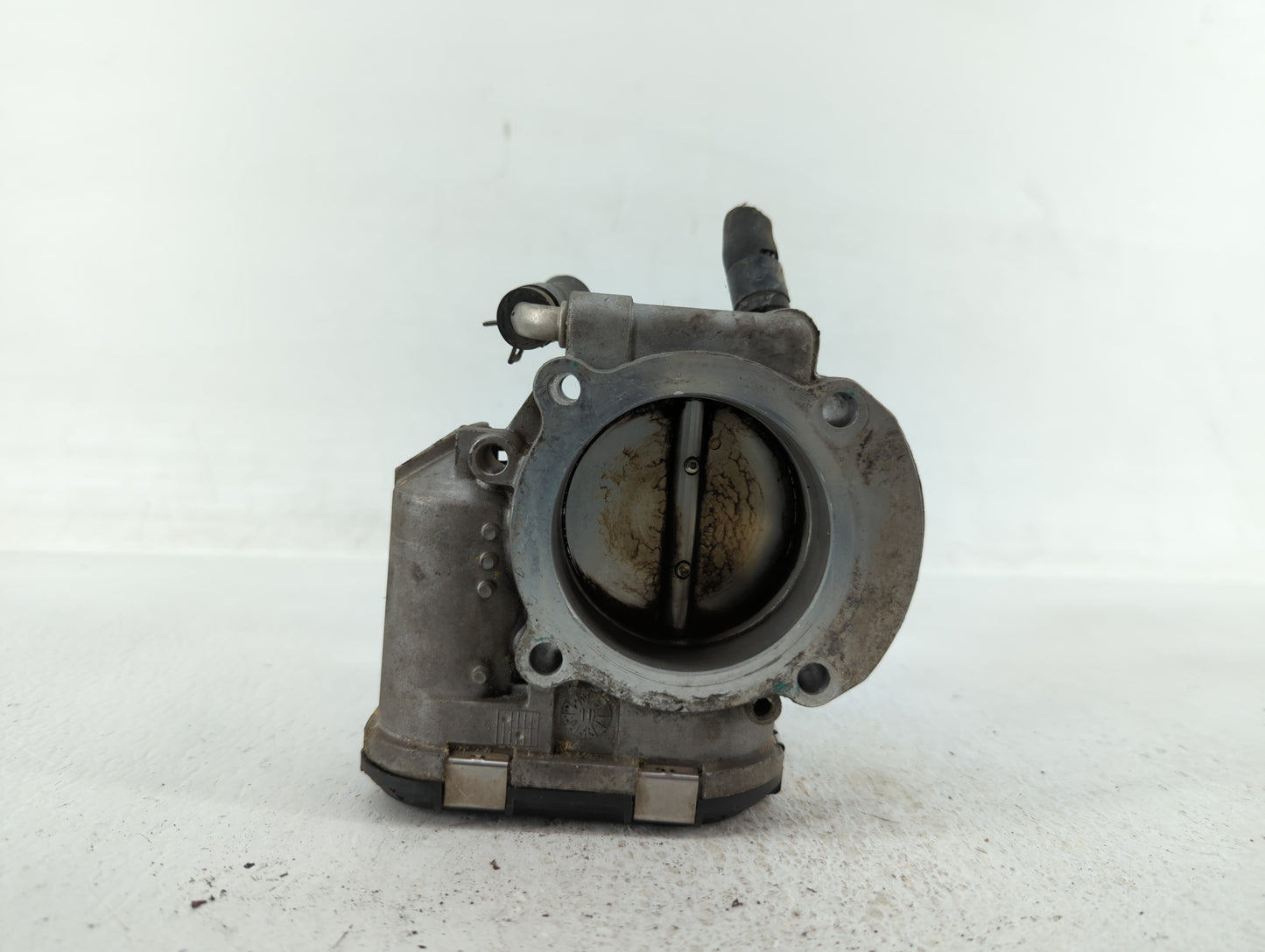 2011-2015 Kia Optima Throttle Body P/N:35100-2G700 Fits Fits 2011 2012 2013 2014 2015 2016 OEM Used Auto Parts - Oemusedauto
