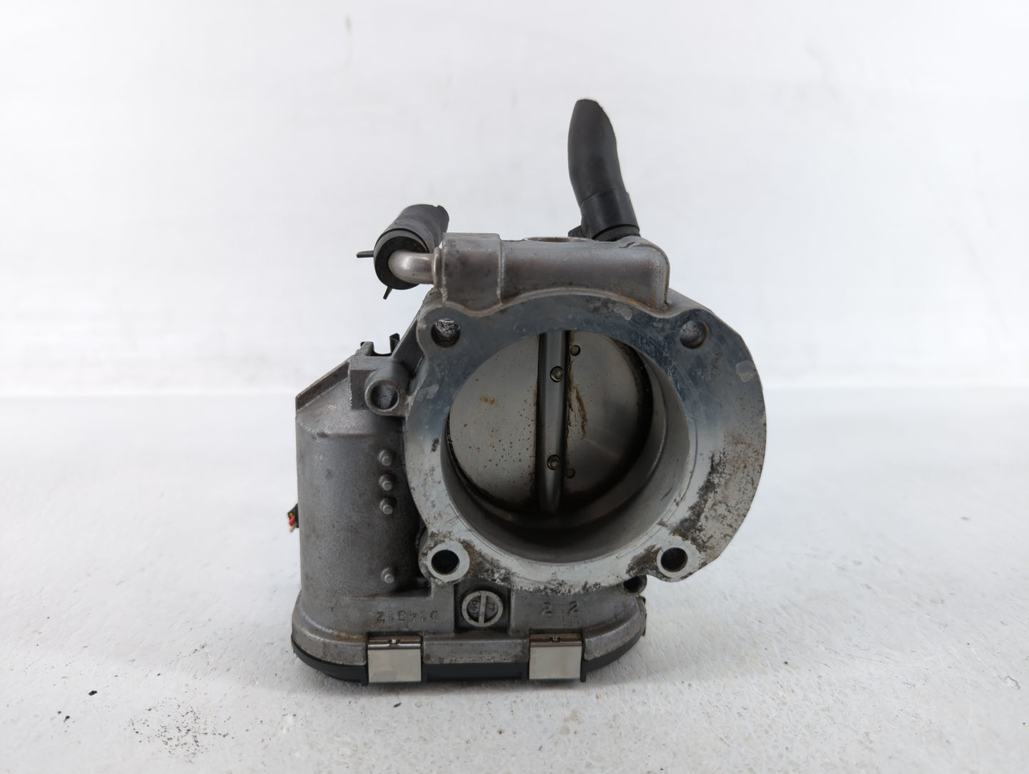 2011-2015 Kia Optima Throttle Body P/N:35100-2G700 Fits Fits 2011 2012 2013 2014 2015 2016 OEM Used Auto Parts - Oemusedauto