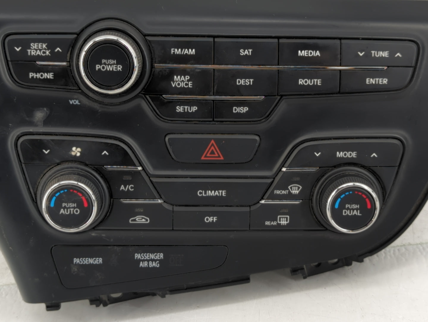 2011-2013 Kia Optima Radio Control Panel - Oemusedautoparts1.com