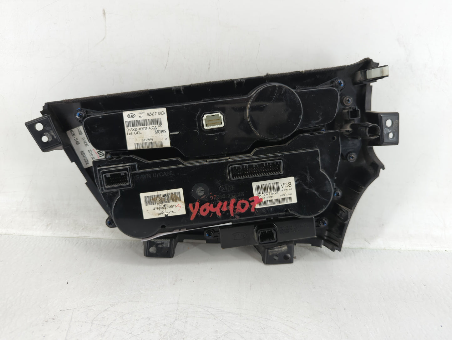 2011-2013 Kia Optima Radio Control Panel - Oemusedautoparts1.com