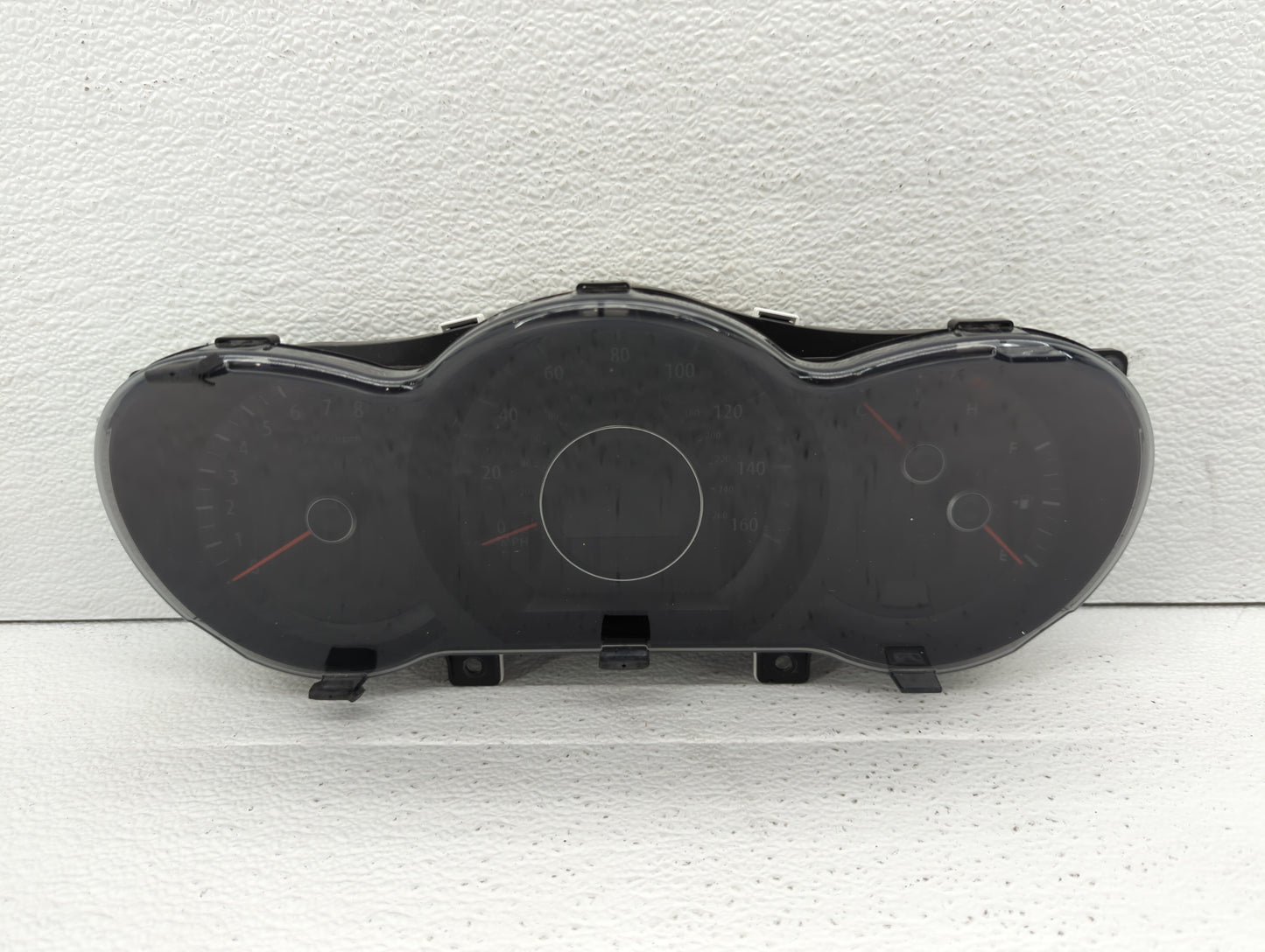 2012-2013 Kia Optima Instrument Cluster Speedometer Gauges P/N:94001-2T323 94001-2T322 Fits Fits 2012 2013 OEM Used Auto Par