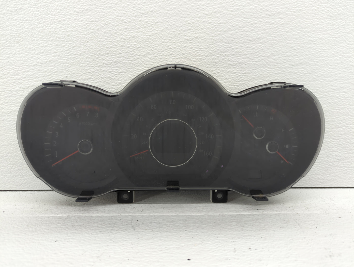 2012-2013 Kia Optima Instrument Cluster Speedometer Gauges P/N:94001-2T323 94001-2T322 Fits Fits 2012 2013 OEM Used Auto Par